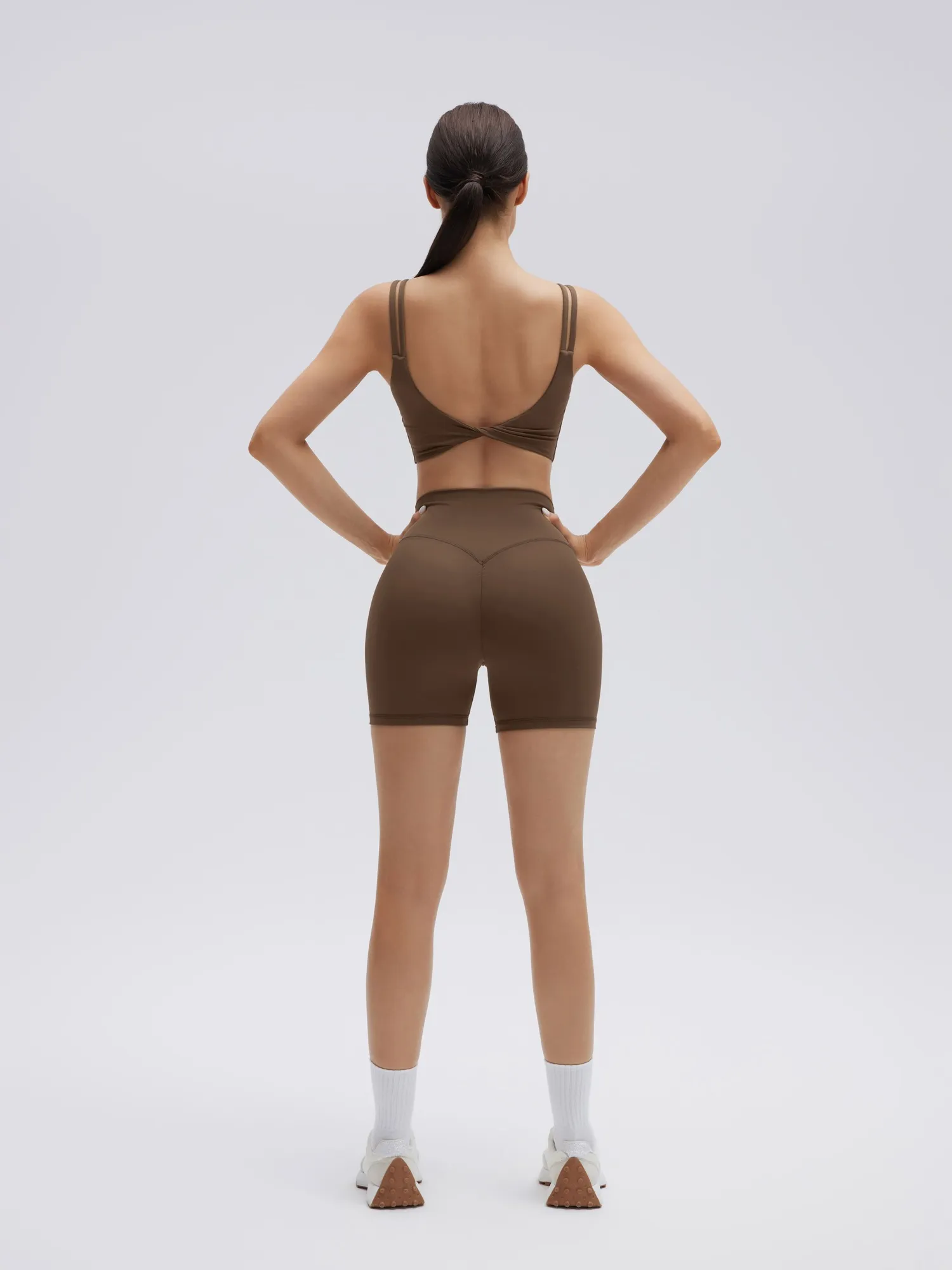 Twist Back Cami Workout Set - Image 11